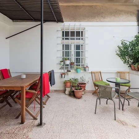 Dinka With Terrace Apartment *